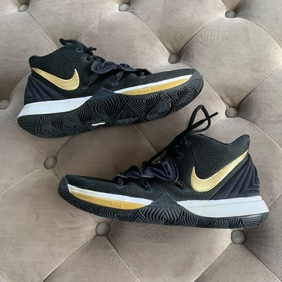 Nike KYRIE 5 'BLACK METALLIC GOLD' 7Y - Picture 1 of 8